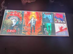 -荒岛实景沉浸密室(江汉路1店)