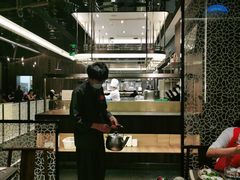 -捞王锅物料理(上海世茂广场店)