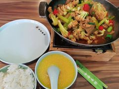 干锅有机菜花-合合春饼·酱骨·东北菜(潘家园店)