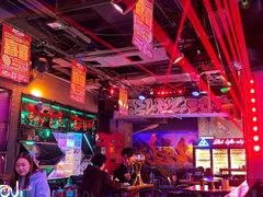 -UP嘻哈酒吧(粉巢店)