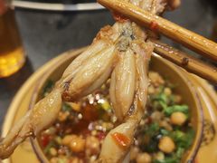 -盐井记·自贡美蛙鲜锅兔(中和店)