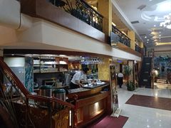 -OLD TREE老树咖啡·西餐厅(台山人工湖店)