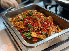 铁板鱿鱼-味上湘菜馆(河马店)