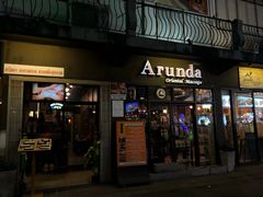 -Arunda oriental massage
