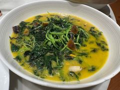 -泓历皇朝酒店(东亭店)