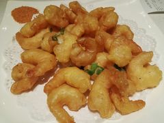 软炸虾仁-闫府私房菜·百年鲁菜(恒隆店)
