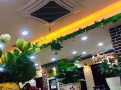 -西北朗益和穆斯林餐厅