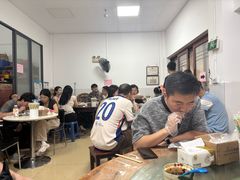-味为先光明乳鸽(光明总店)
