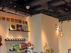 -luutosa  cafe & tea 鹿兔山