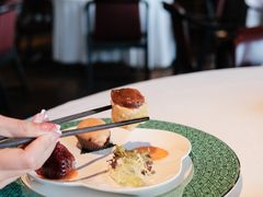 一口鲍鱼酥-三号黄浦会Canton Table