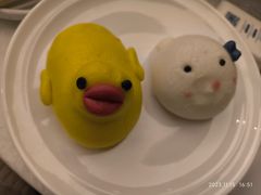 -品海楼·大连海胆锅贴馆(东港店)