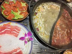 -冯校长老火锅(中联广场店)