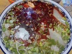 -伊穆祥牛肉面总店·清真