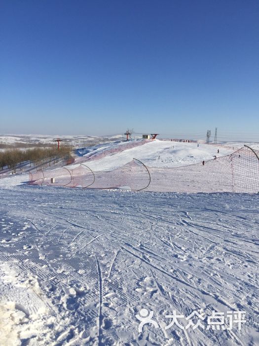 张北塞纳都滑雪场图片