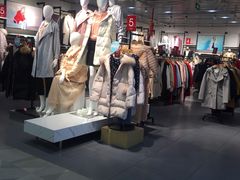 -华联商厦(火车站店)