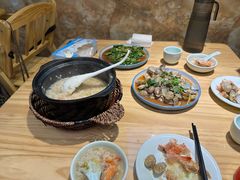 -飨赫驾瓦罐烤鸡(佛岗店)