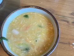 粯子粥馄饨-尚香汤包文博馆(合兴路店)