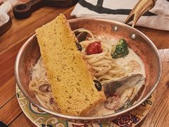 -I HOLIC艾豪丽披萨(KKone店)