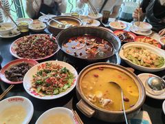 -李子坝梁山鸡(李子坝大鸡哥店)