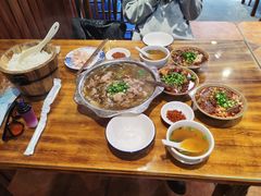-谢老五跷脚牛肉·非遗传承店