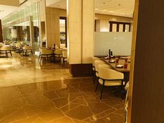 -怡咖啡海鲜自助餐厅(浦东香格里拉店)