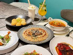 -SHADOWS•Bistro&Eatery(安福路店)