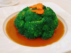 白灼西兰花-维多利亚大酒店·雅园中餐厅