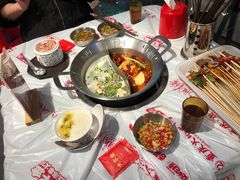 -大芊金重庆串串火锅(南京路店)