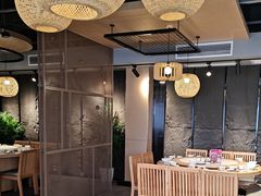 -嫩芽 ·地道重庆菜(十八梯露台夜景店)