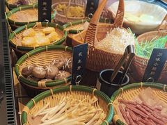 -一绪に寿喜烧(虹悦城店)