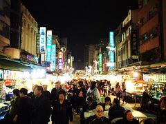 -六合夜市