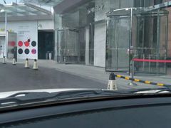 -成都银泰中心-停车场