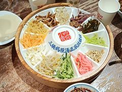 -怪噜范·老贵阳街头名小吃(鸿通城店)