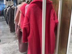 -MaxMara(燕莎奥特莱斯店)