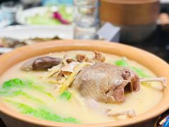 老鸭煲-桂花里·衢州菜·精酿餐吧(未来科技城万达广场店)