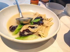 -汤城小厨•粤菜•靓汤(金宝街店)
