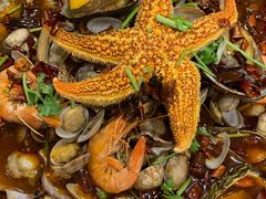 -老东镇啤酒屋海鲜加工·蒸汽海鲜·海鲜烧烤(台东店)