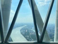 -广州塔卢特斯法国旋转餐厅