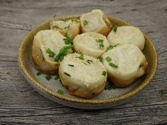 -香山胡记吴江路生煎(灵山路店)