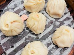 鲜肉小笼-老半斋(福州路店)