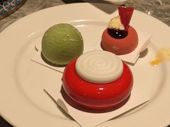 -松咖啡自助餐厅·松北香格里拉