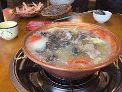 -阿婆情腊排骨火锅(金虹路店)