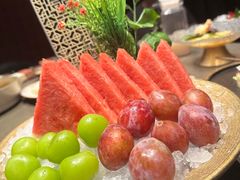 -蟹犇前•帝王蟹雪蟹(陆家嘴店)