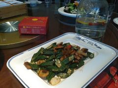 -那家老院子东北菜·饺子·小鸡炖蘑菇(艳华街店)