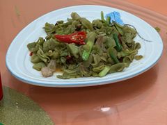 -山里饭店(贵安店)