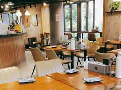 -帽帽家只卖生蚝·烧烤(沙湖路店)