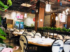 大堂-姜君·千岛湖鱼头馆(浦东大道店)