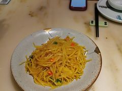 -佬麻雀·新湘菜(珠海金发购物中心店)