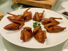 烤乳鸽-利苑酒家(金宝店)