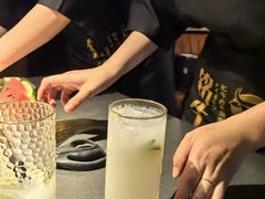 -铭牛烧肉·和牛海鲜自助(高新月牙湖店)